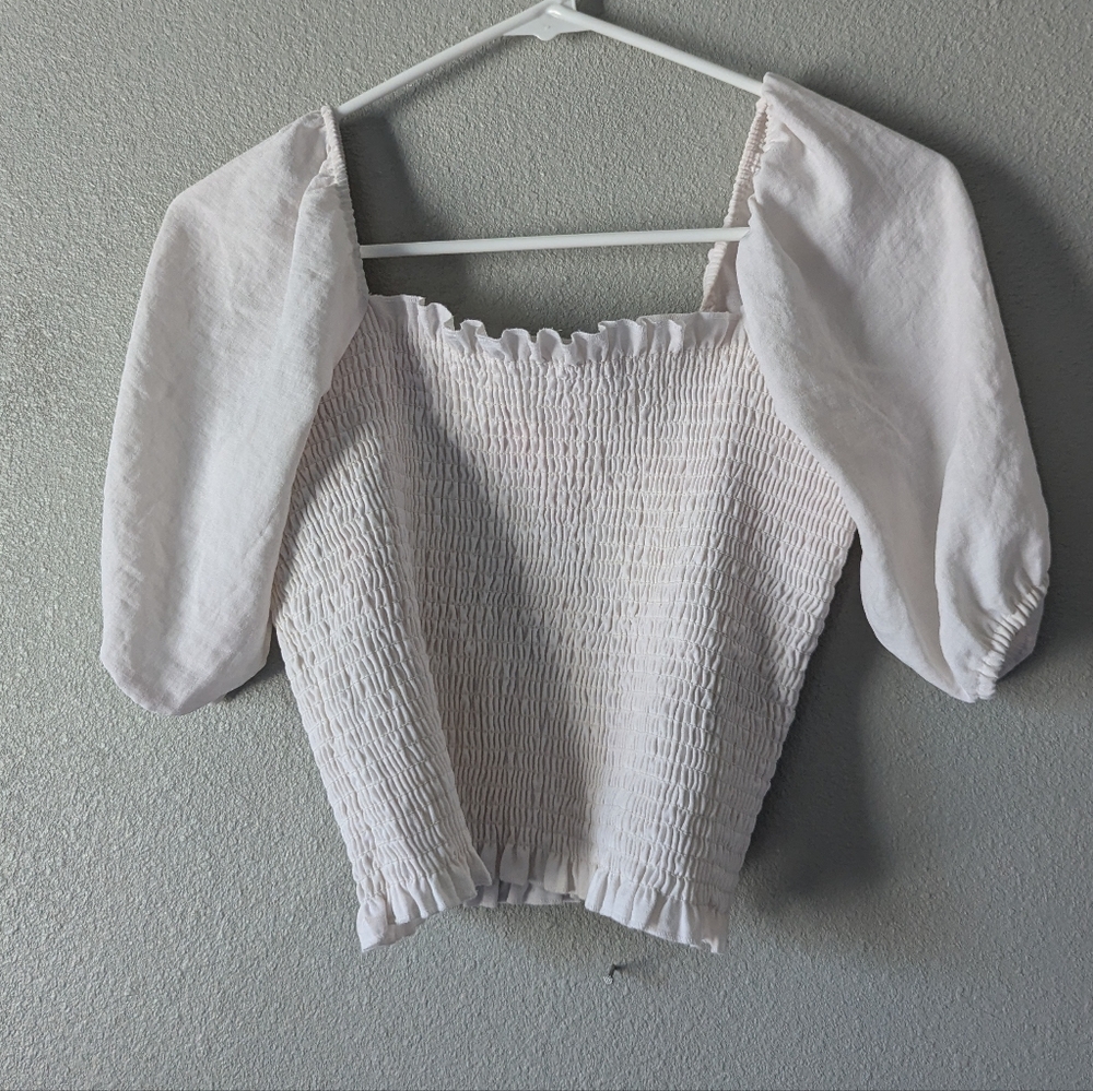 Leith M White Puff Sleeve Blouse